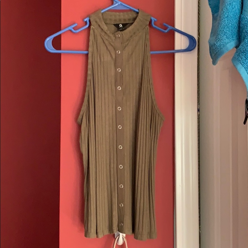 olive green guess halter top